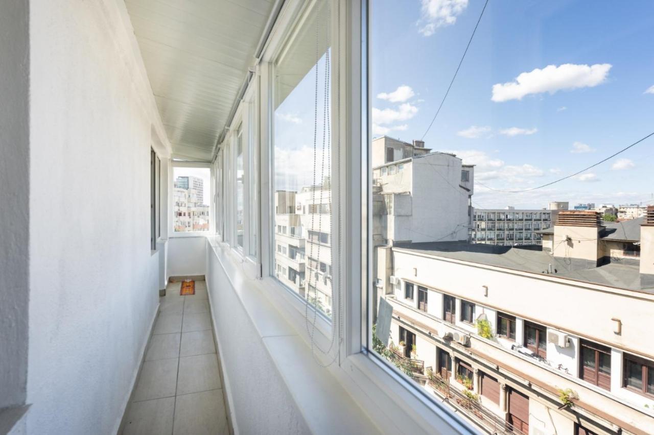 Spacious And Cozy Apartment In Central Βουκουρέστι Εξωτερικό φωτογραφία