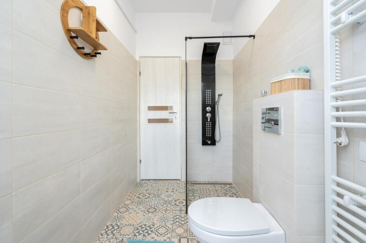 Spacious And Cozy Apartment In Central Βουκουρέστι Εξωτερικό φωτογραφία